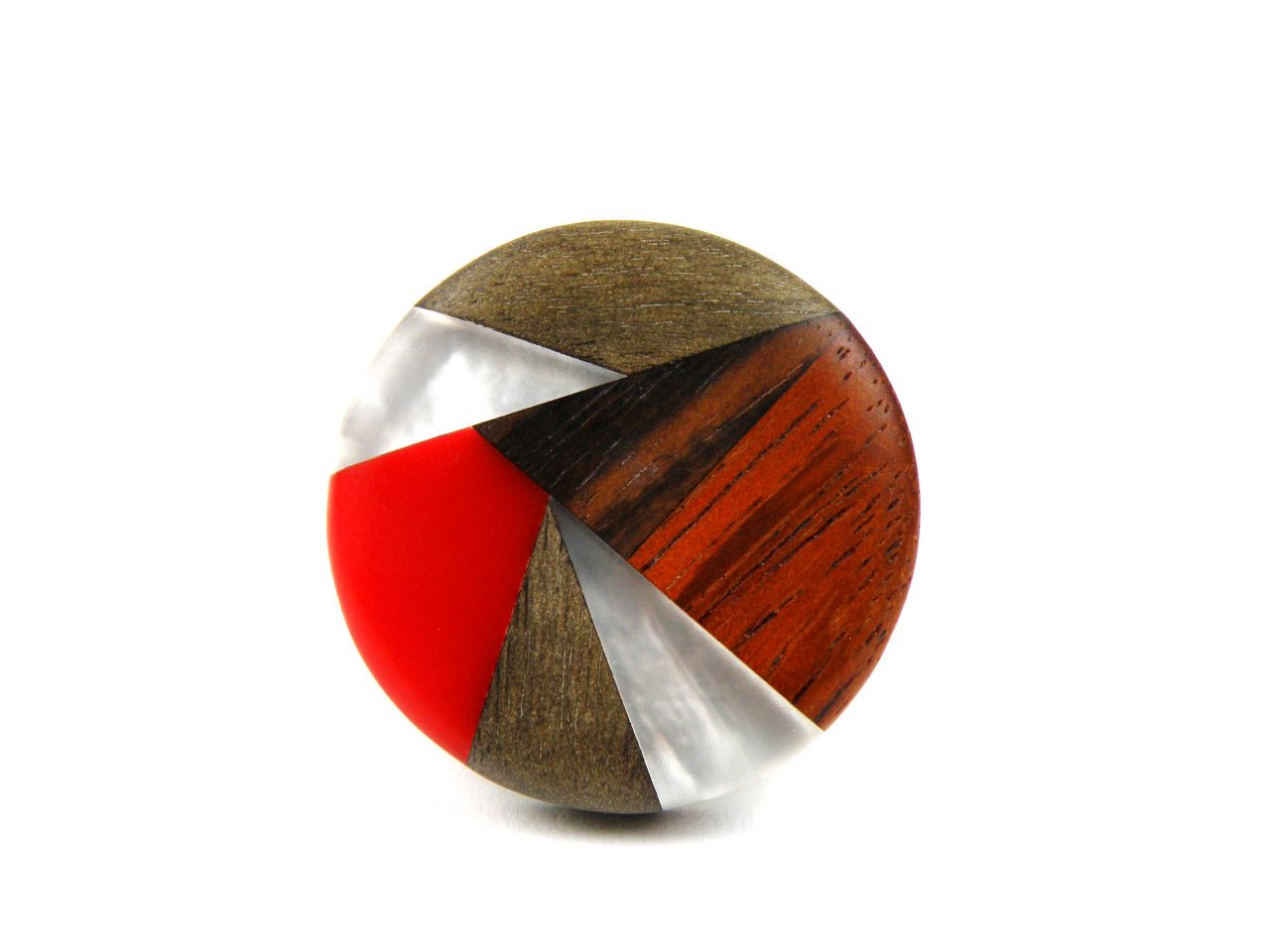 Ring Harz, Perlmutt und Holz Rot     verstellbar, nickelfrei   3 cm