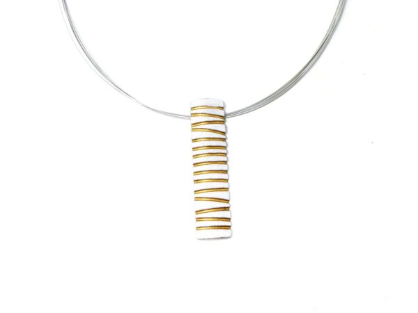 Halskette mit Anhänger Aliminium bicolor Farbe Silber und Gold